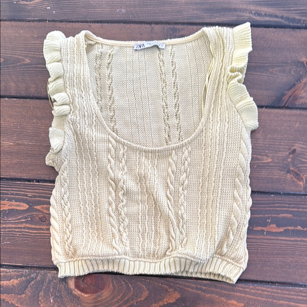 Zara Cream Knit Ruffle Sleeve Top